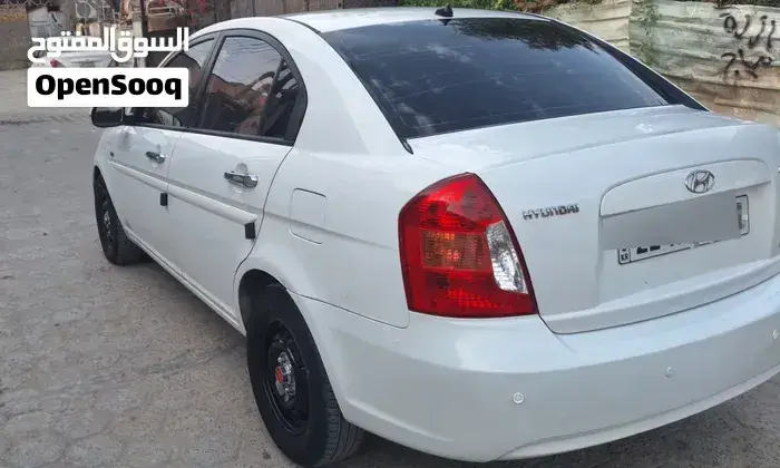 Hyundai Accent 2011 photo 3