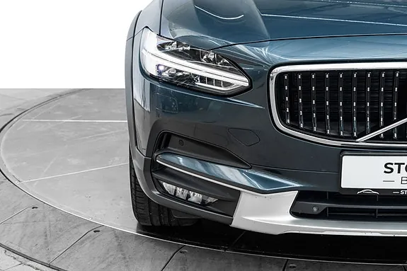 Volvo V90 Cross Country 2019 photo 2