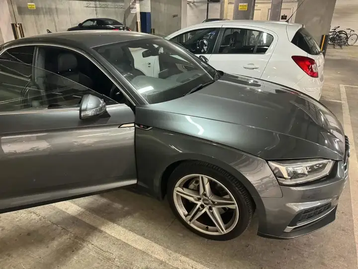 Audi A5 2017 photo 2