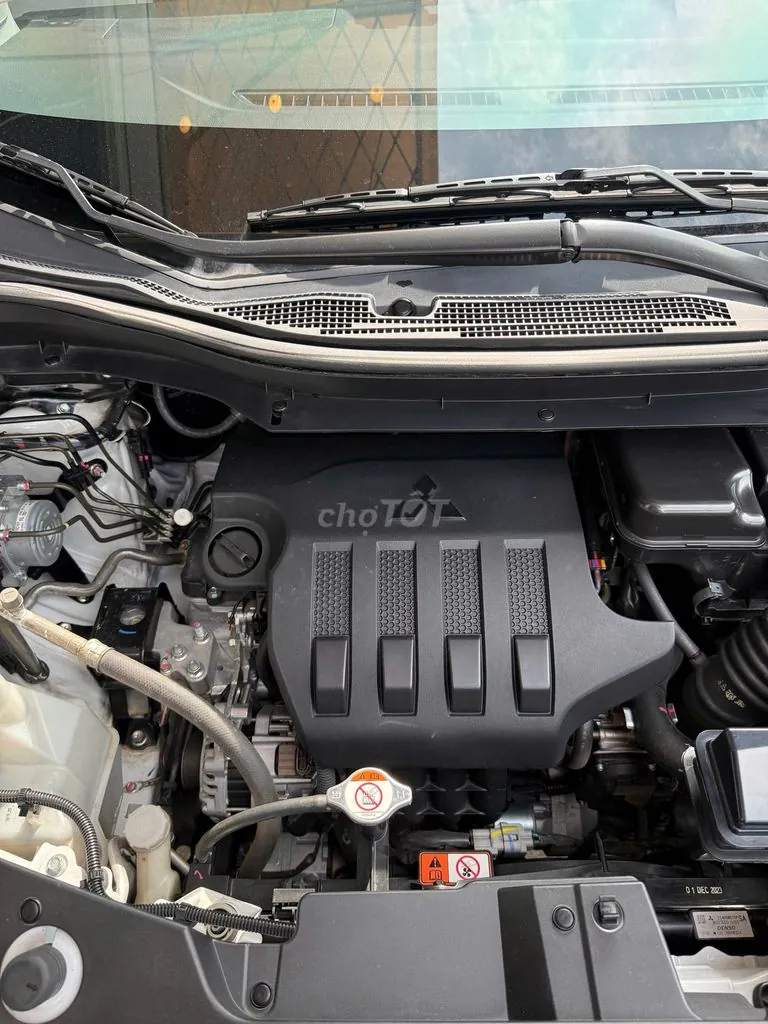 Mitsubishi Xpander Cross 2023 photo 5