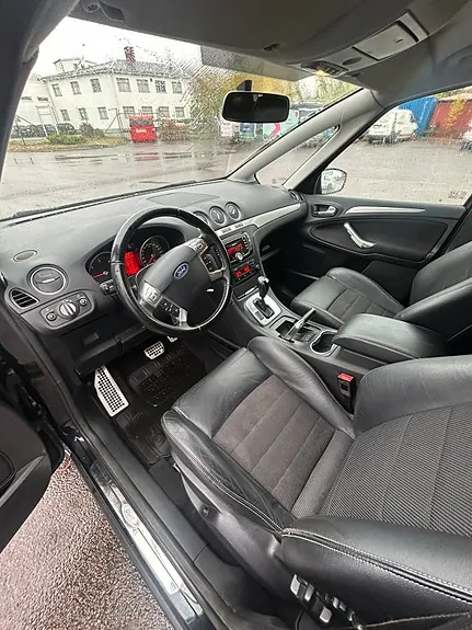 Ford S-Max 2013 photo 5