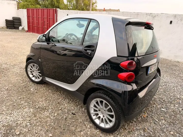 Smart Fortwo 2008 photo 3