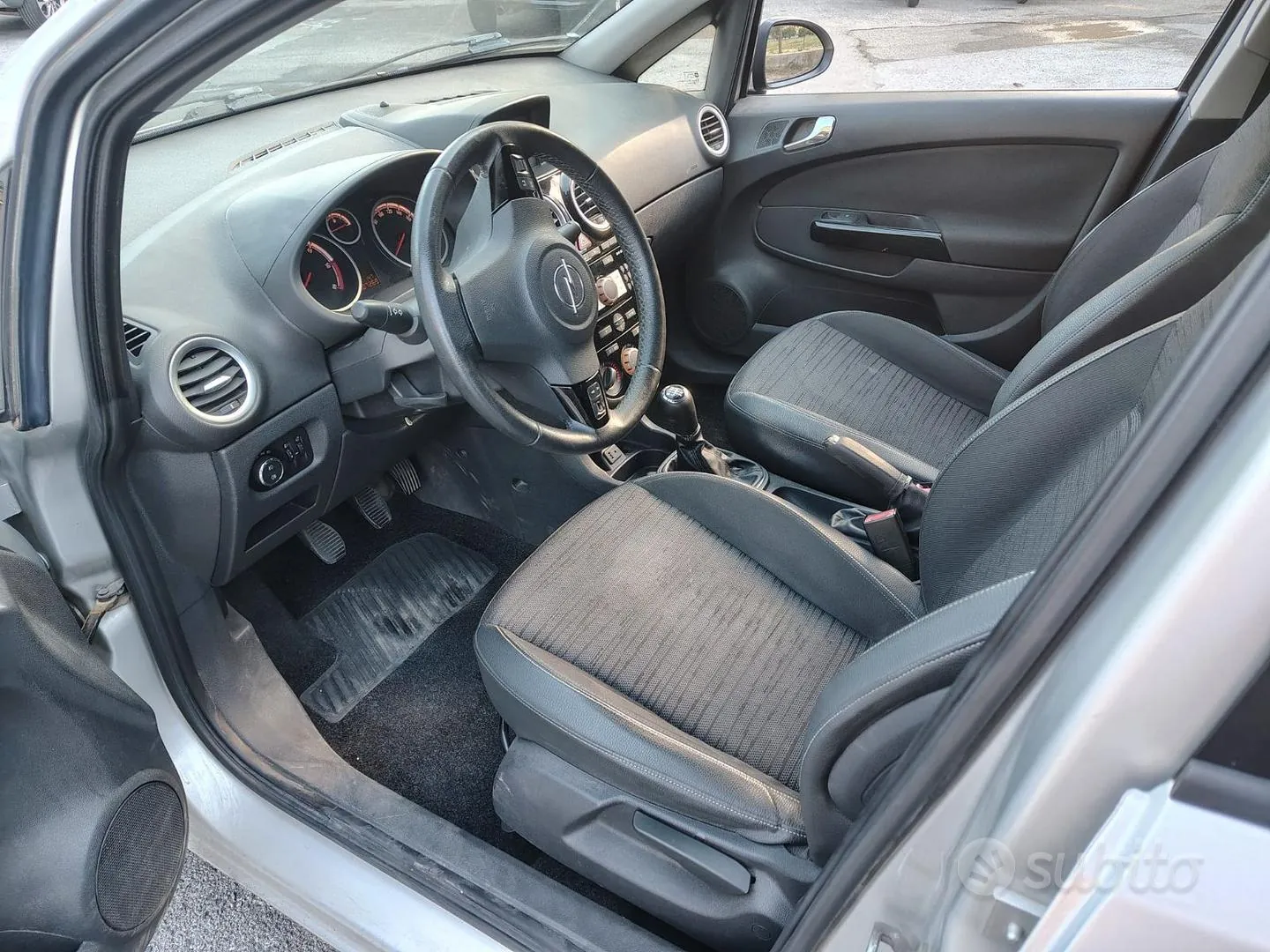 Opel Corsa 2014 photo 5