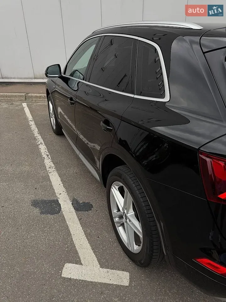 Audi Q5 2017 photo 5