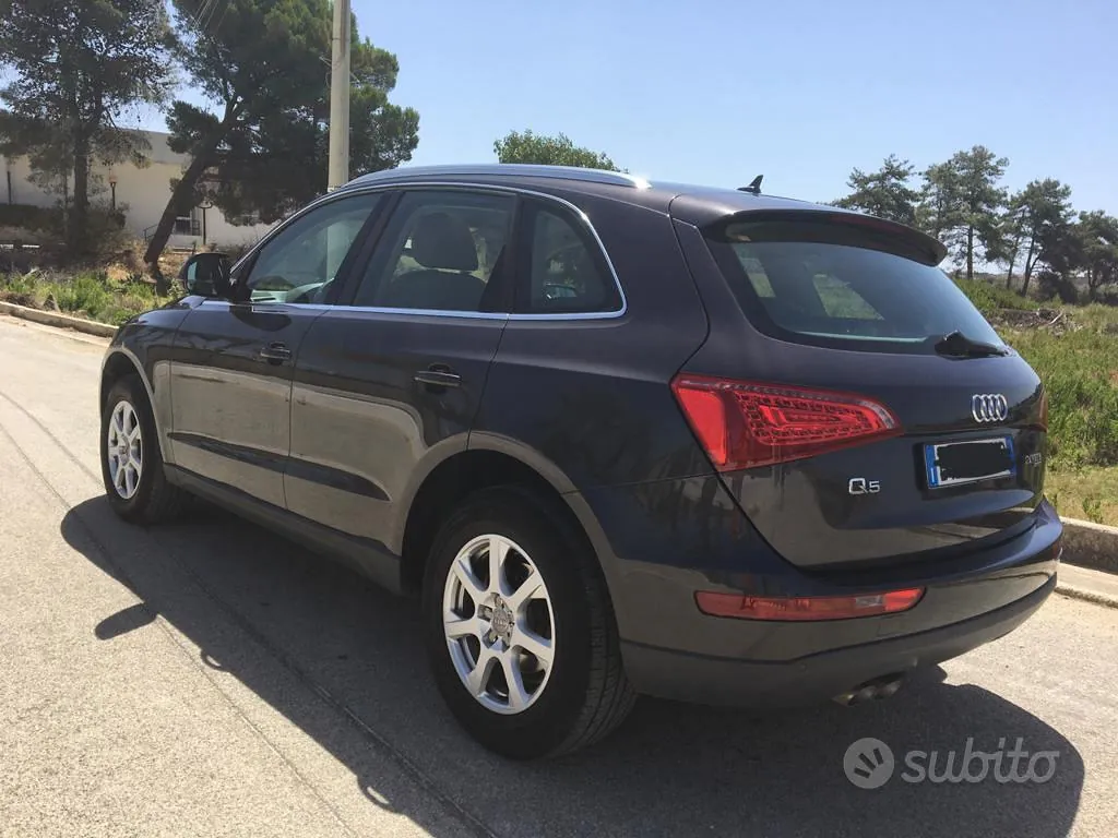 Audi Q5 2009 photo 4