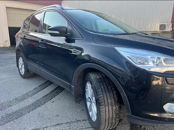 Ford Kuga 2015 photo 4