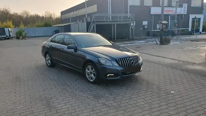 Mercedes-Benz E350