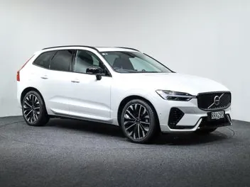 Volvo Xc60 2026 photo 2