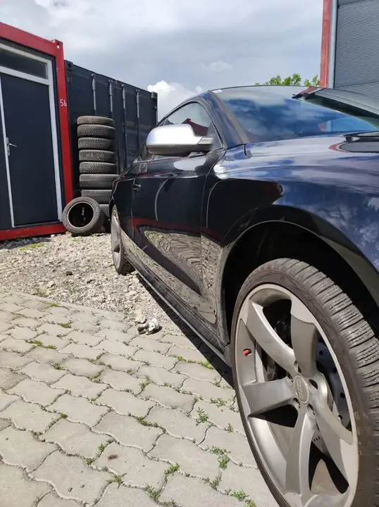 Audi A5 2011 photo 3