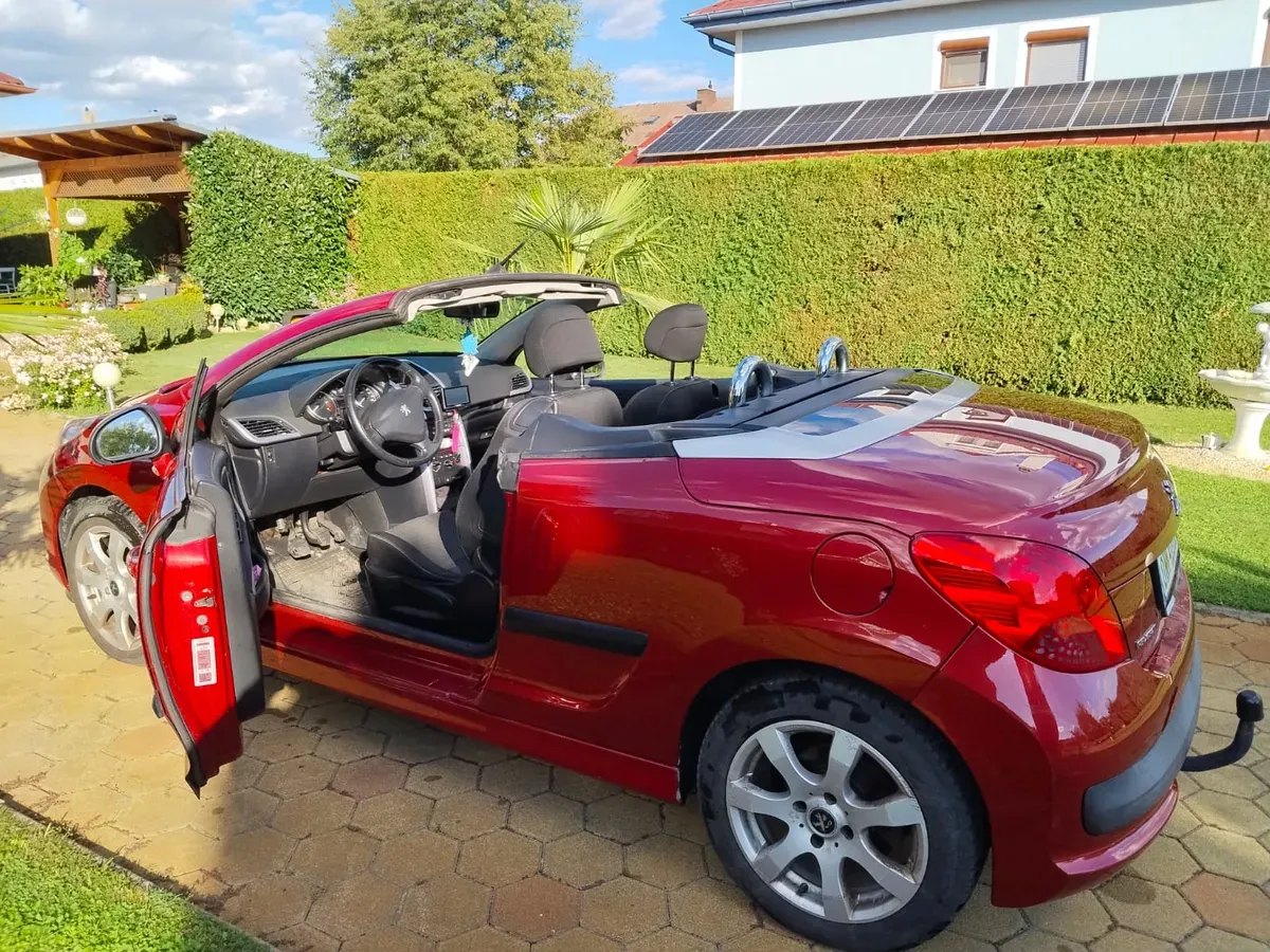 Peugeot 207 2007 photo 3