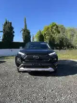 Toyota Rav4 2025 photo 4