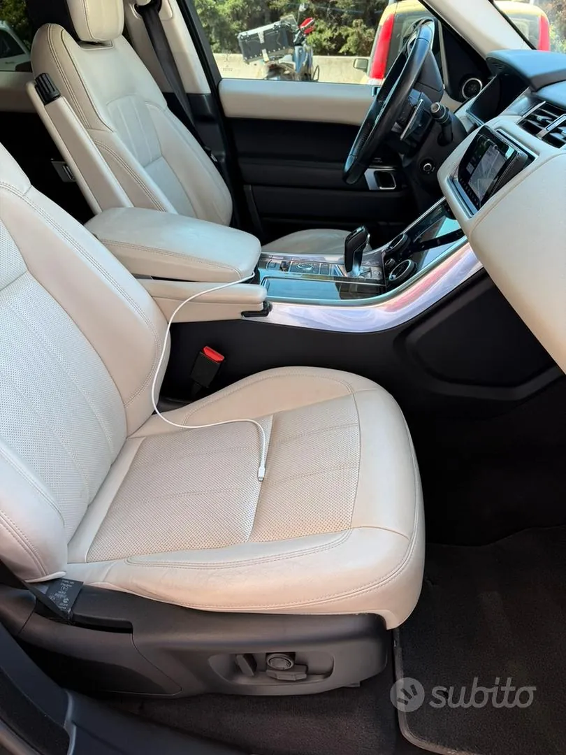 Land Rover Range Rover Sport 2018 photo 5