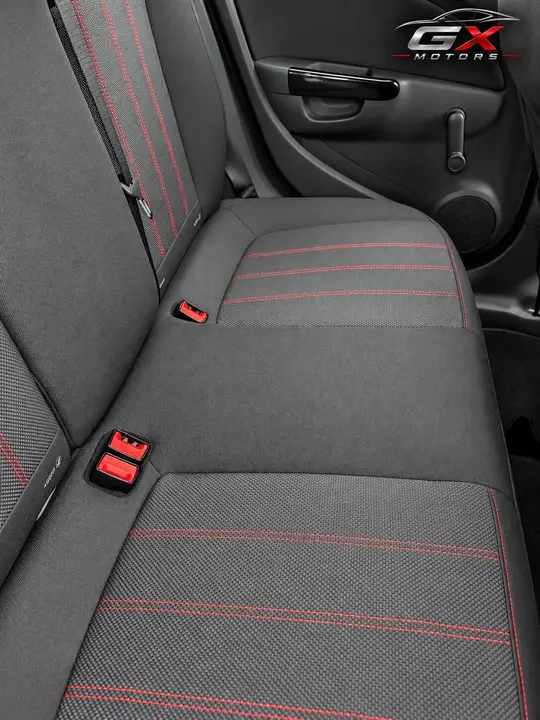 Vauxhall Corsa 2011 photo 4