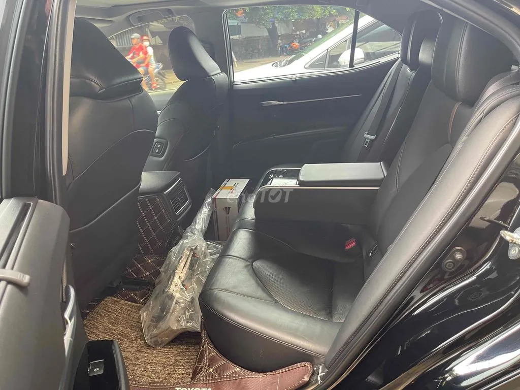 Toyota Camry 2019 photo 4