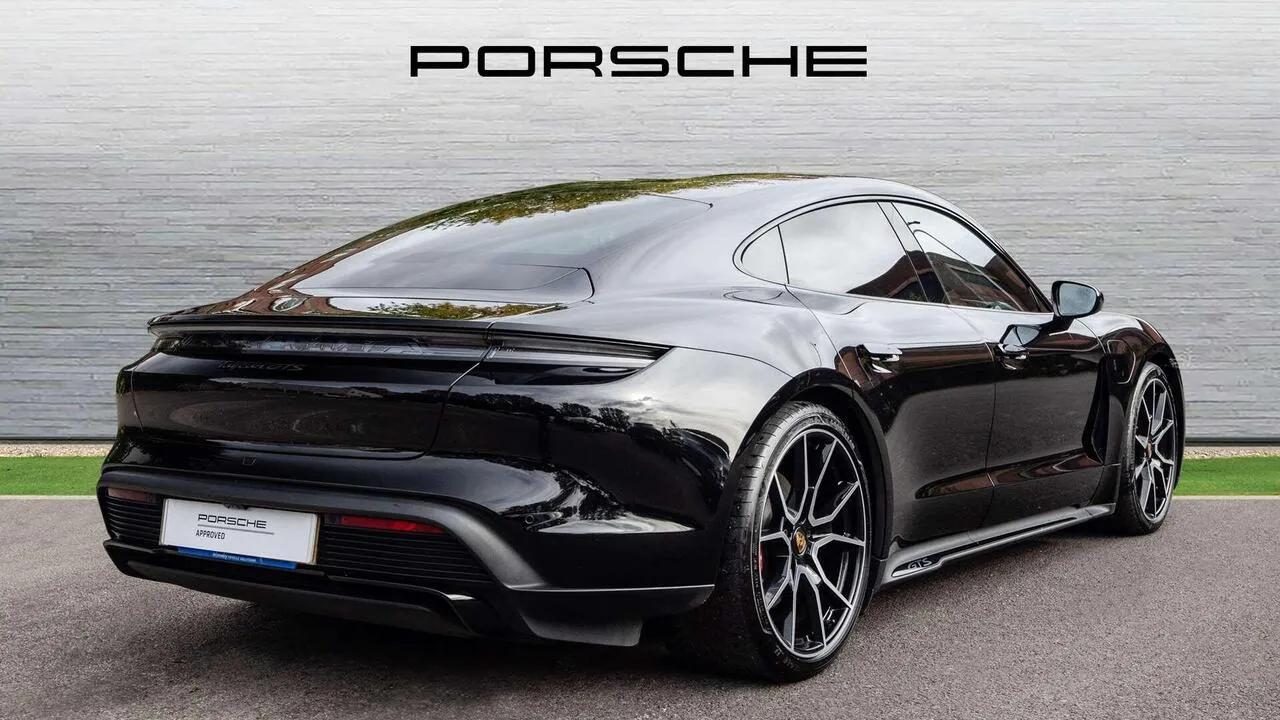 Porsche Taycan 2023 photo 3