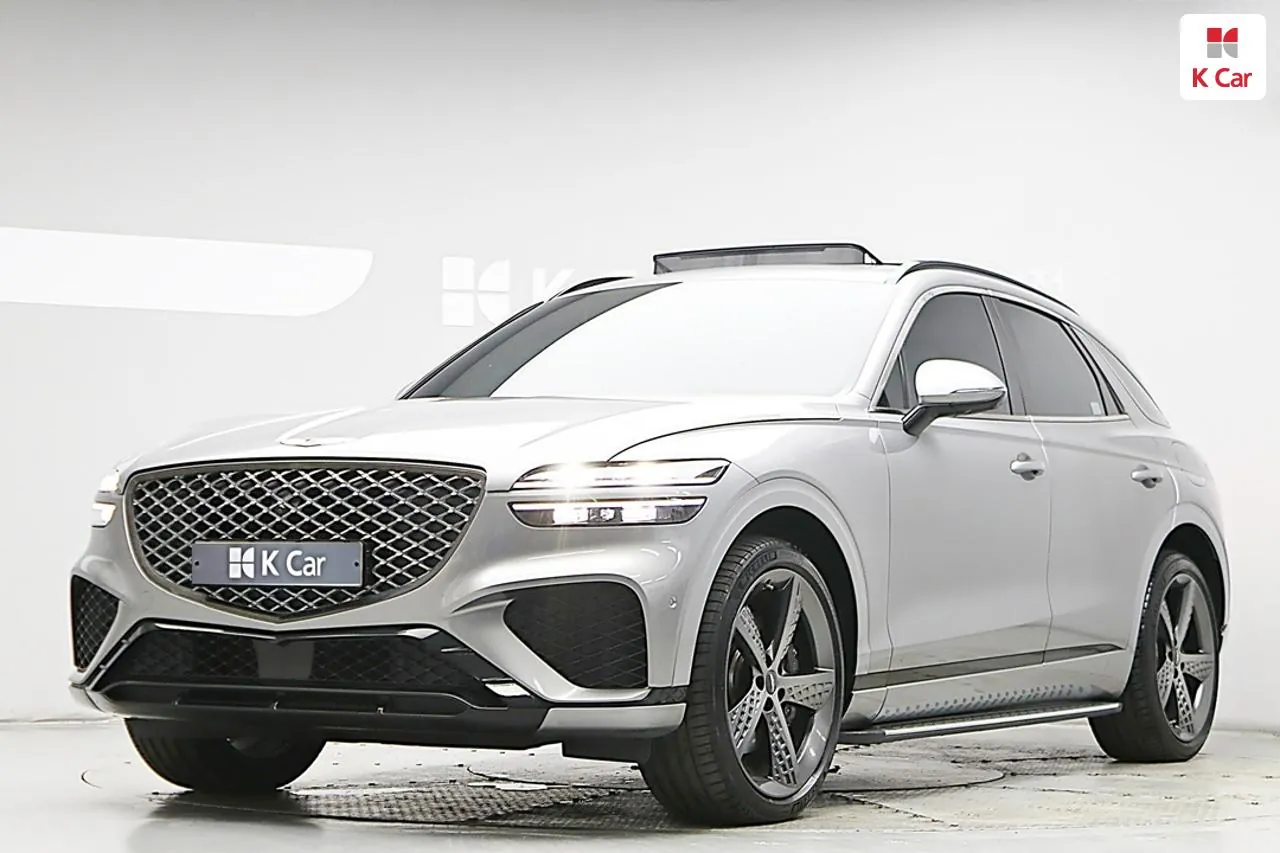 Genesis Gv70