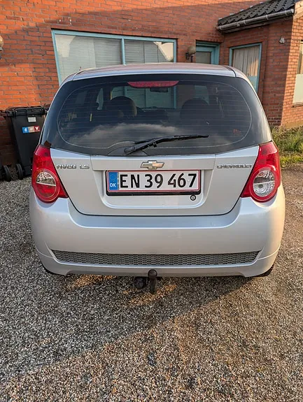 Chevrolet Aveo 2012 photo 2
