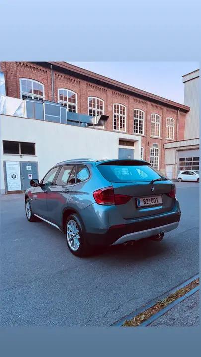 BMW X1 2010 photo 2