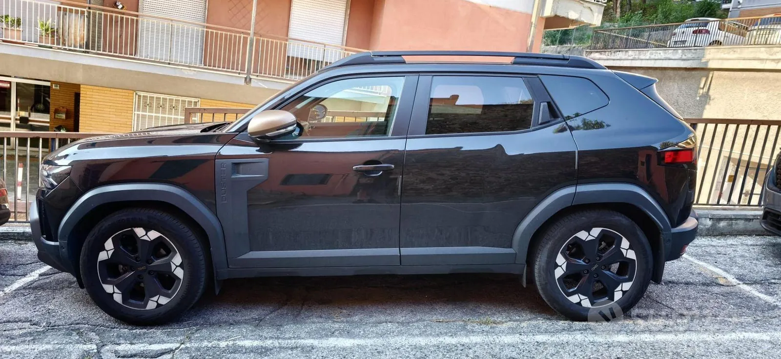 Dacia Duster 2025 photo 2