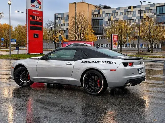 Chevrolet Camaro 2010 photo 4