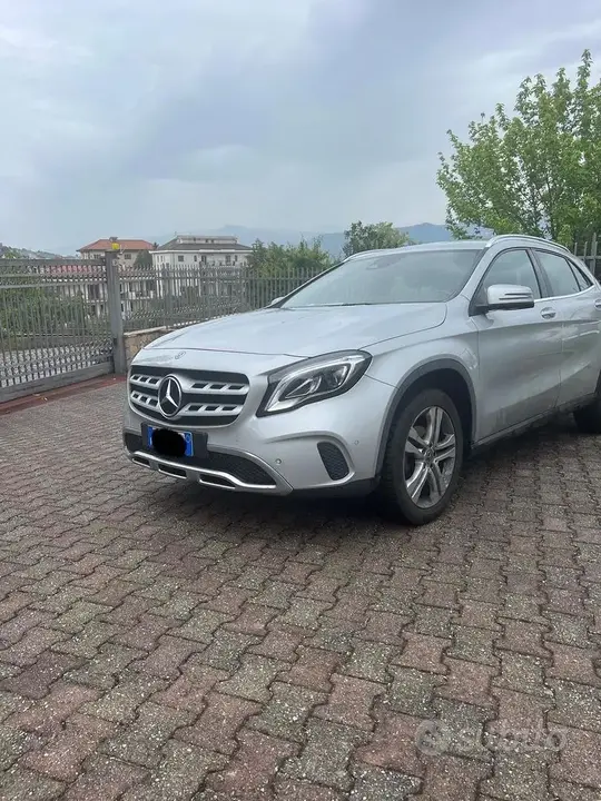Mercedes-Benz Gla 2017 photo 3