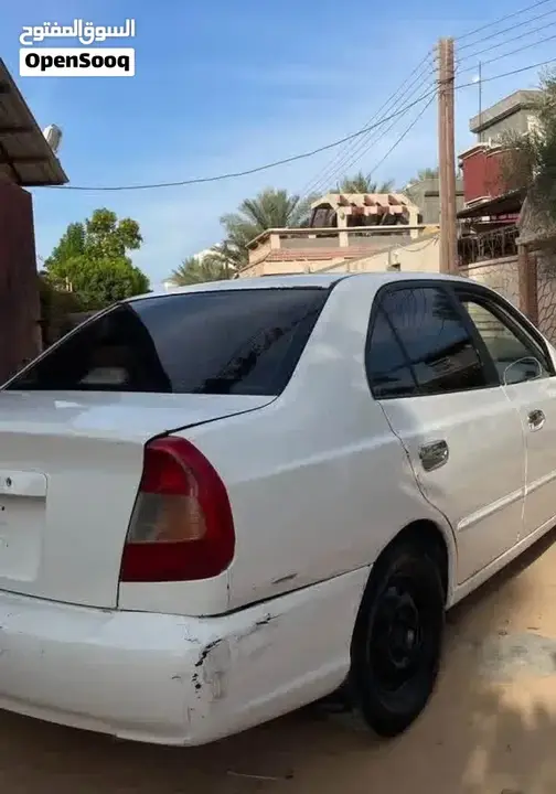 Hyundai Verna 2002 photo 5