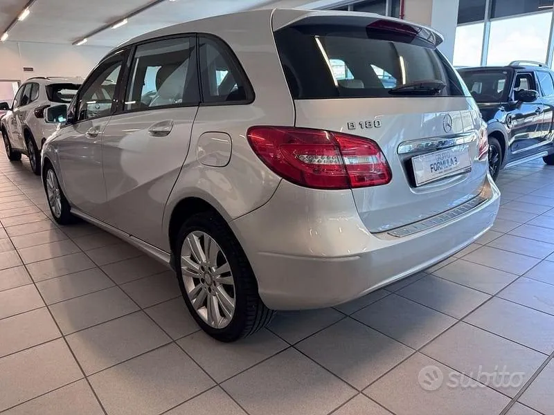 Mercedes-Benz B-Class 2013 photo 4