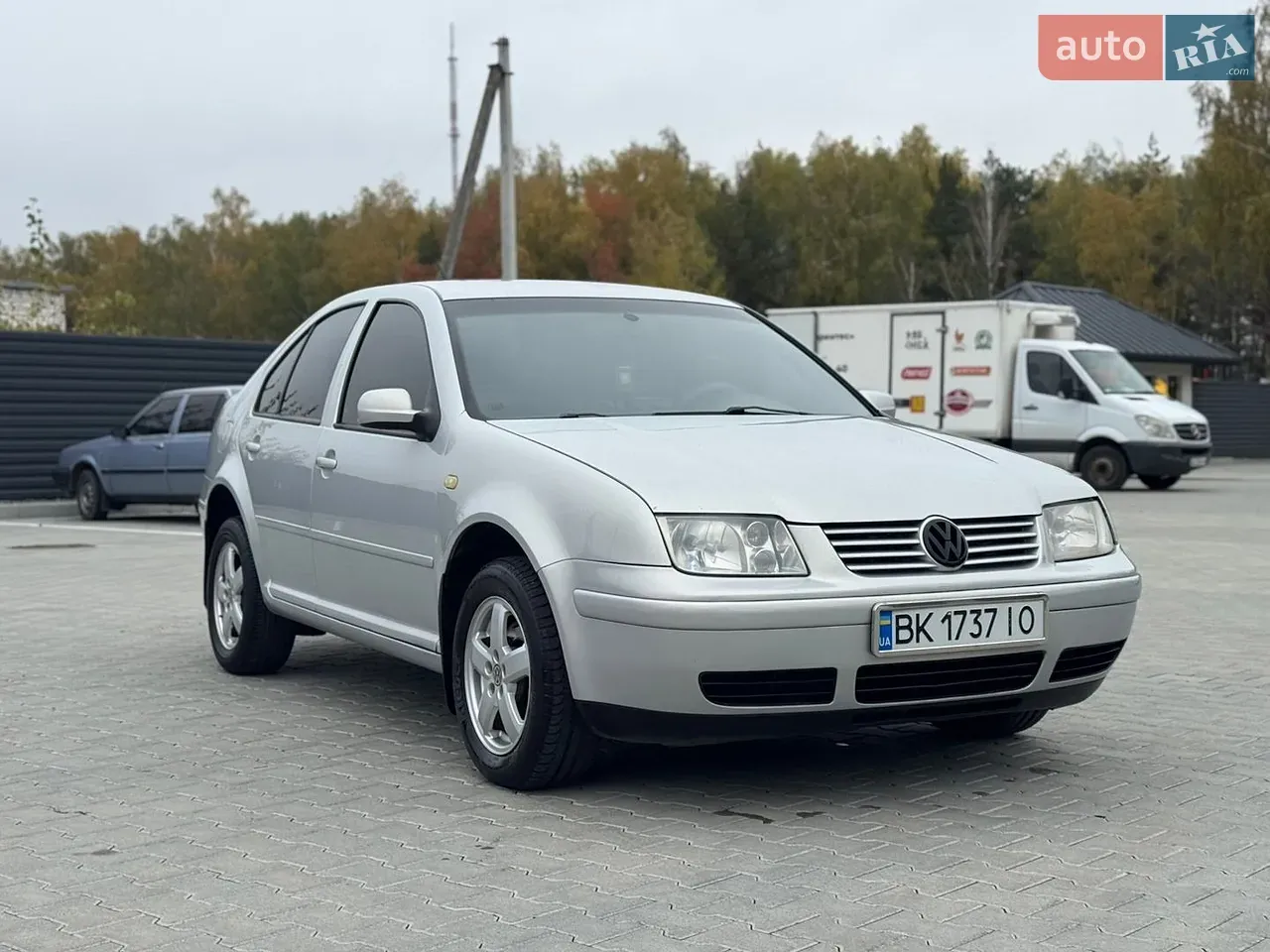 Volkswagen Bora 1999 photo 2