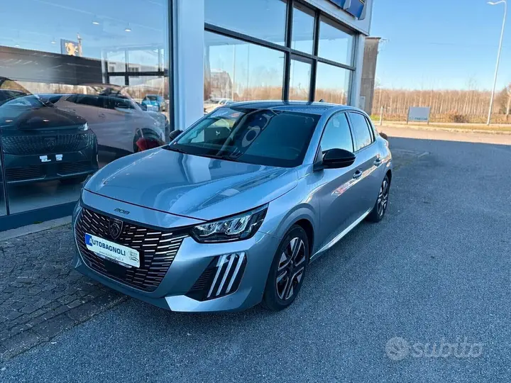 Peugeot 208 2025 photo 2