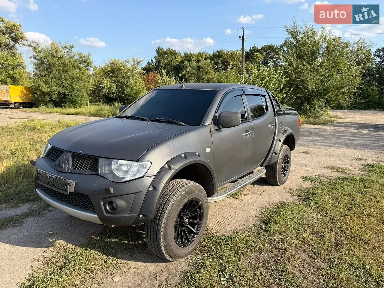 Mitsubishi L 200 2008 photo 3