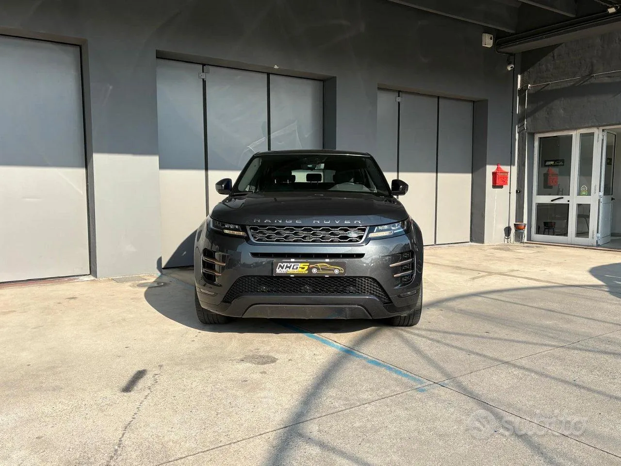 Land Rover Range Rover Evoque 2019 photo 2