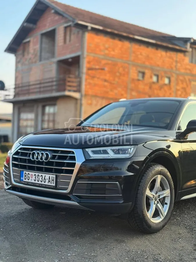 Audi Q5 2017 photo 2