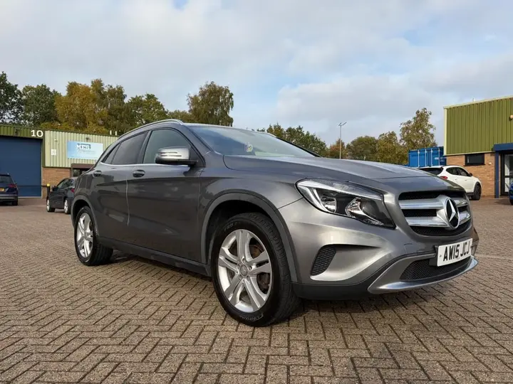 Mercedes-Benz Gla 2015 photo 4