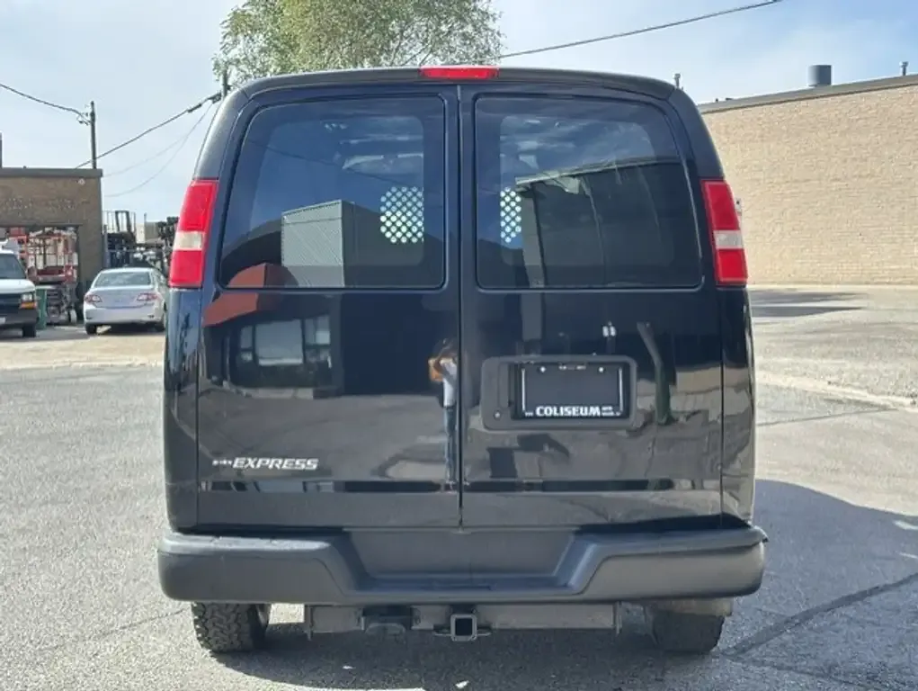 Chevrolet Express 2500 2017 photo 4