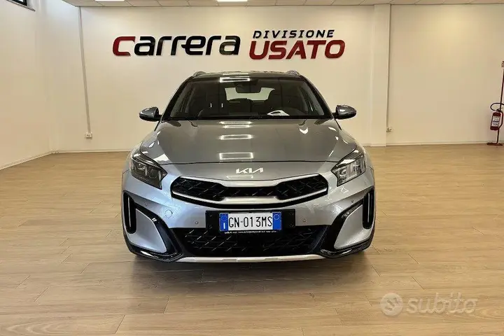 Kia Xceed 2023 photo 2