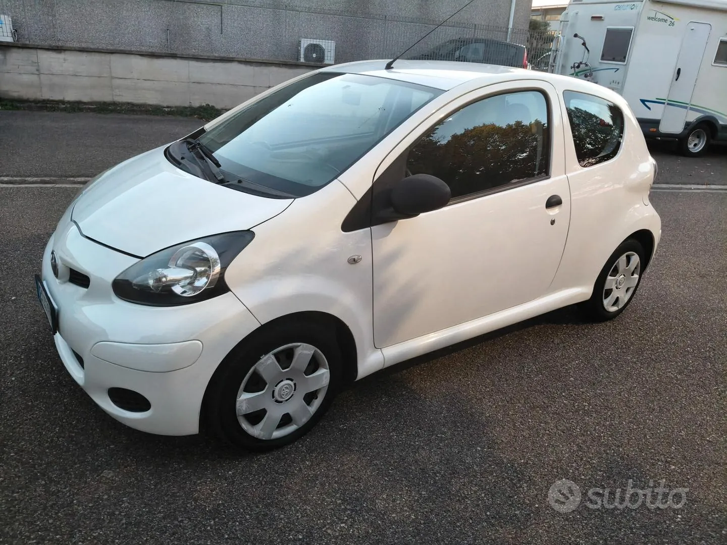 Toyota Aygo 2011 photo 3