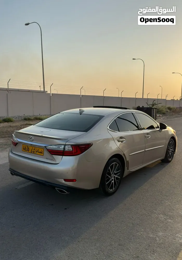 Lexus Es 350 2016 photo 3
