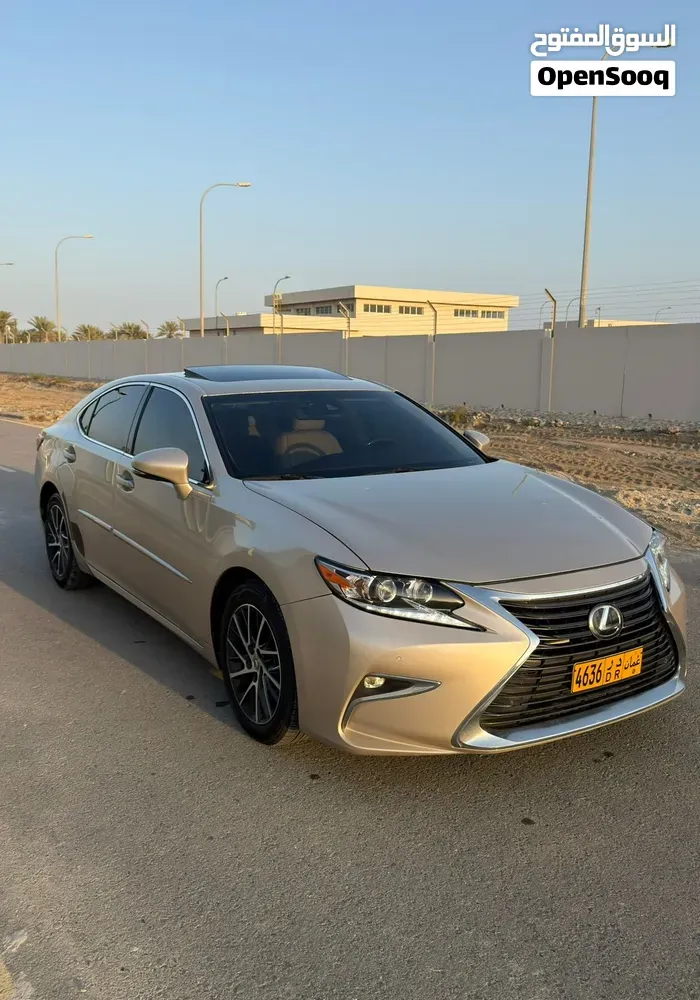 Lexus Es 350 2016 photo 2