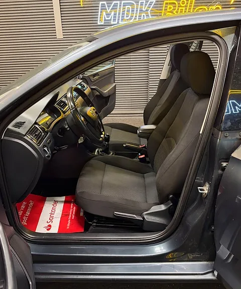 Seat Toledo 2015 photo 5
