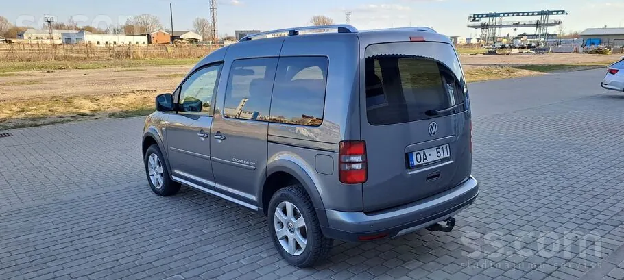Volkswagen Cross Caddy 2013 photo 5