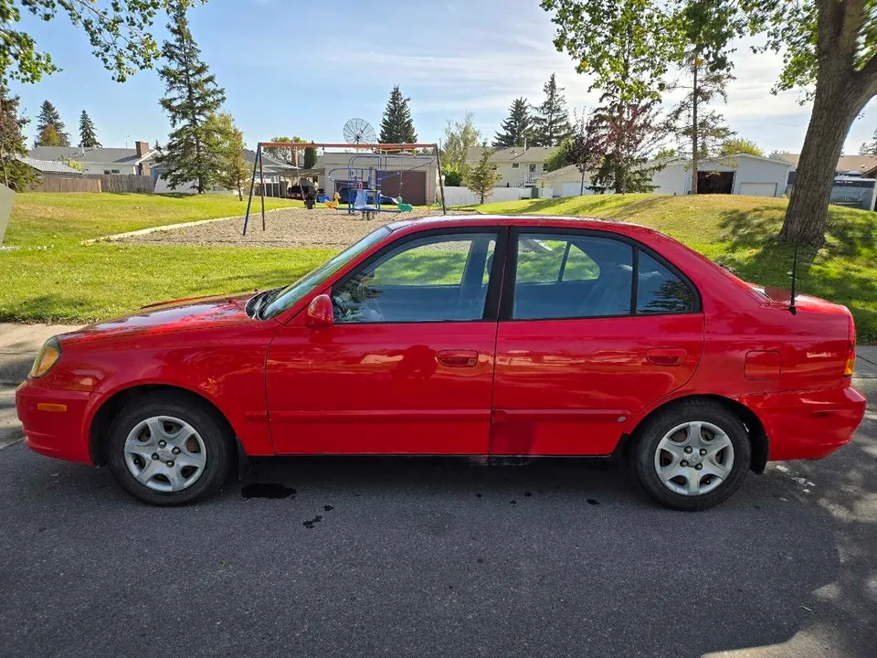 Hyundai Accent 2003 photo 3