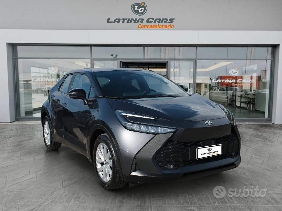 Toyota C-Hr 2025 photo 4