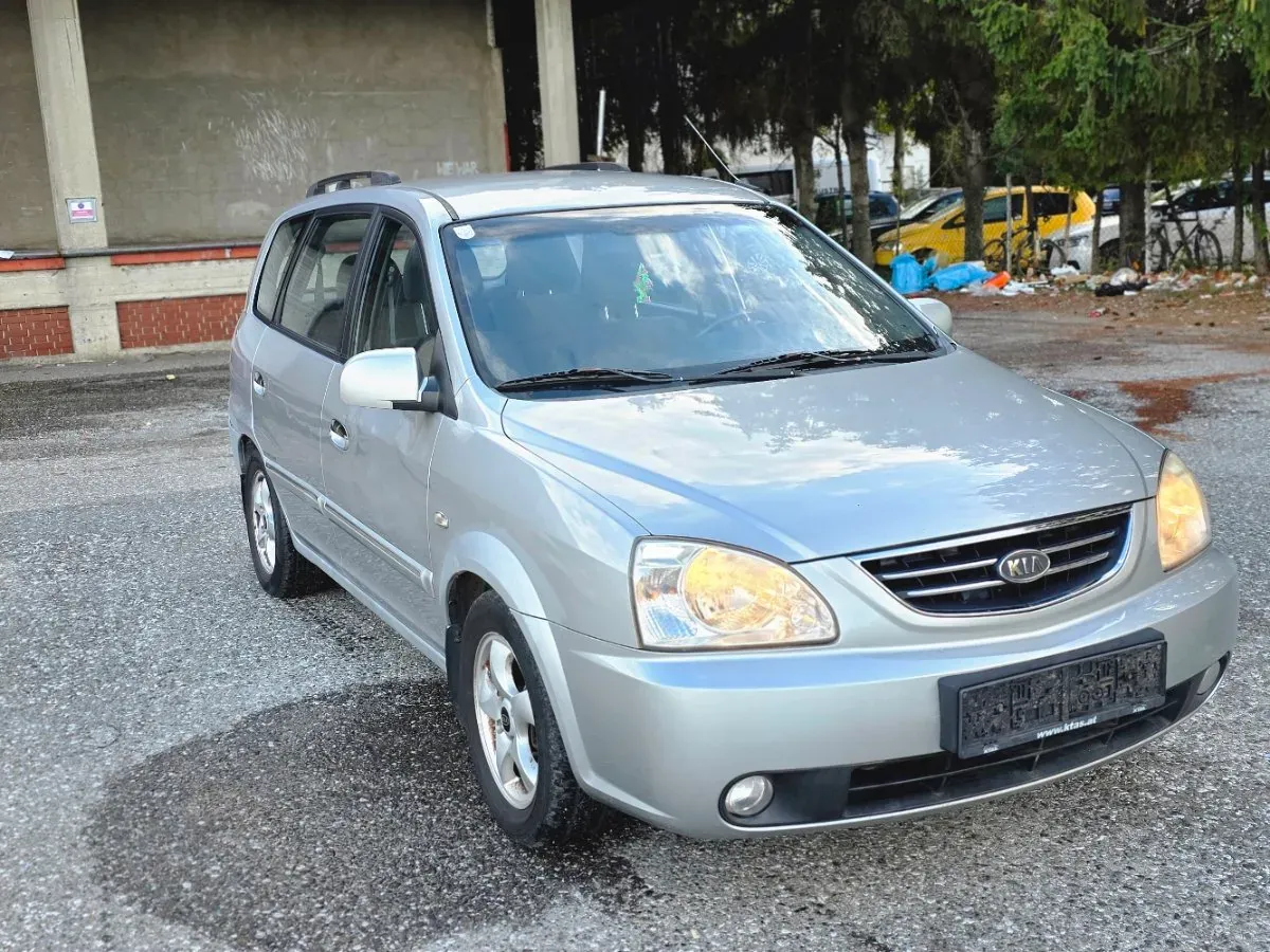 Kia Carens 2005 photo 3