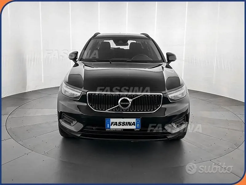 Volvo Xc40 2020 photo 2