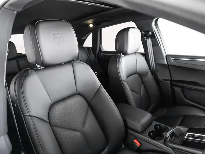 Porsche Macan photo 5