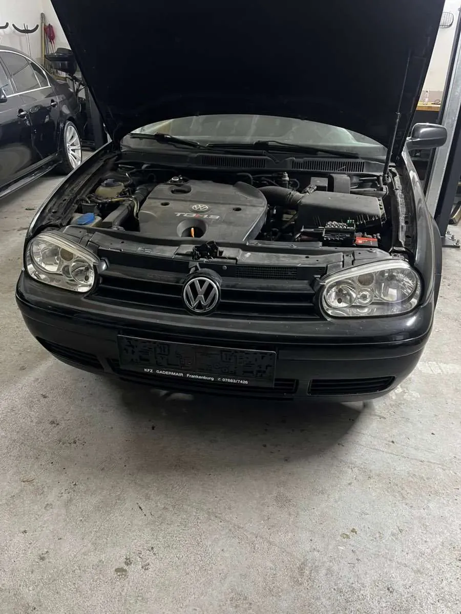Volkswagen Golf 1998 photo 3