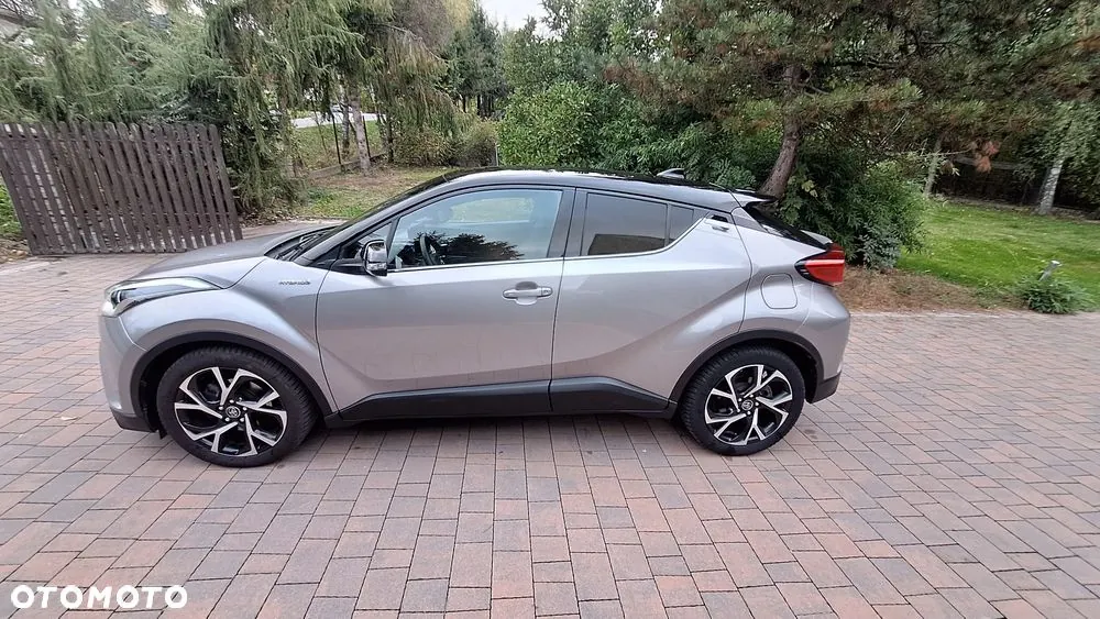 Toyota C-Hr 2017 photo 3