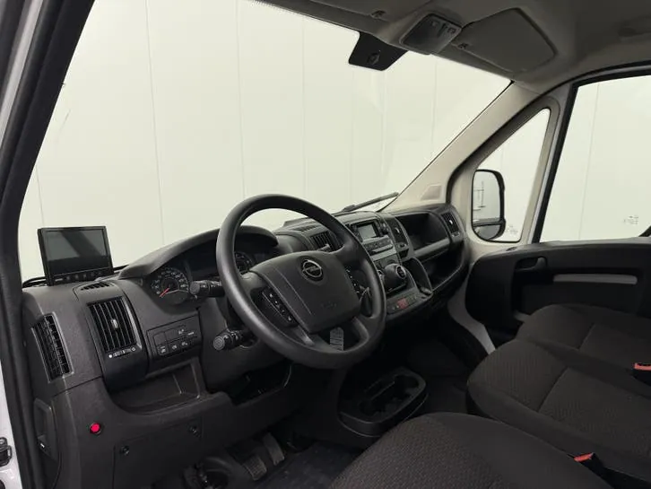 Opel Movano 2024 photo 3