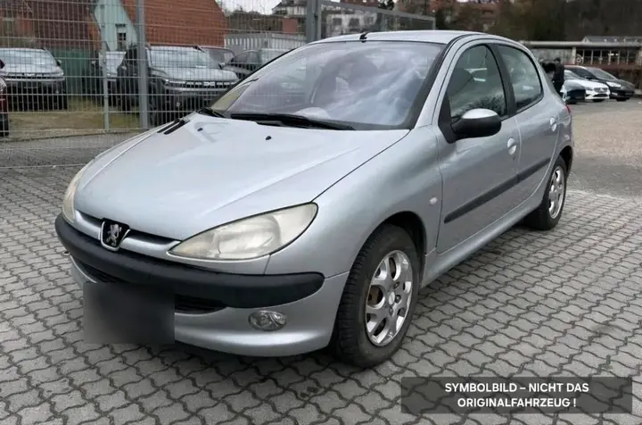 Peugeot 206