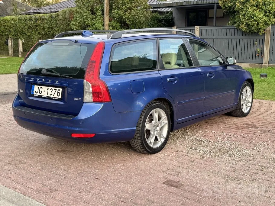 Volvo V50 2008 photo 4